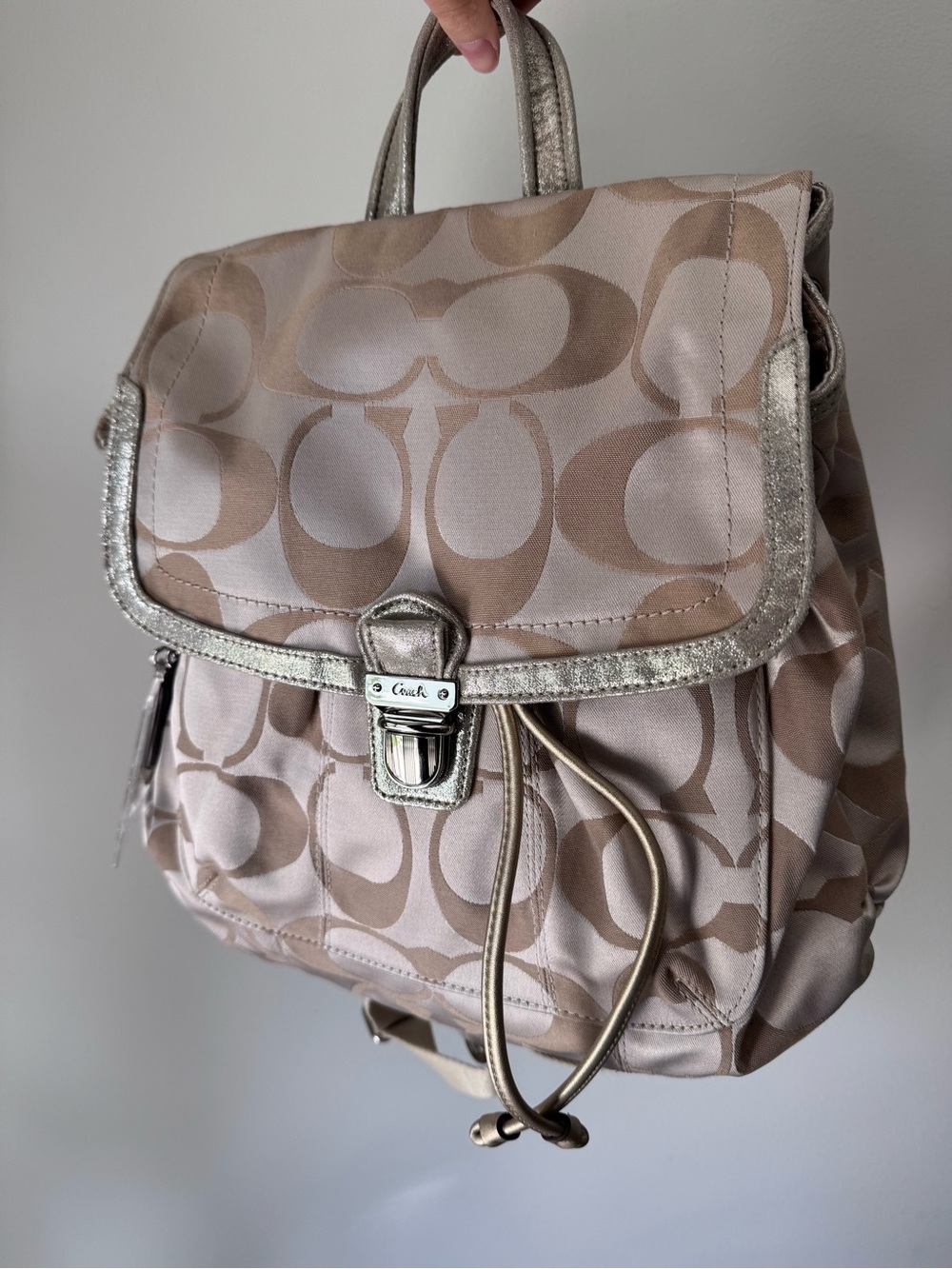 Coach Poppy Signature Backpack - Picture 6 of 9